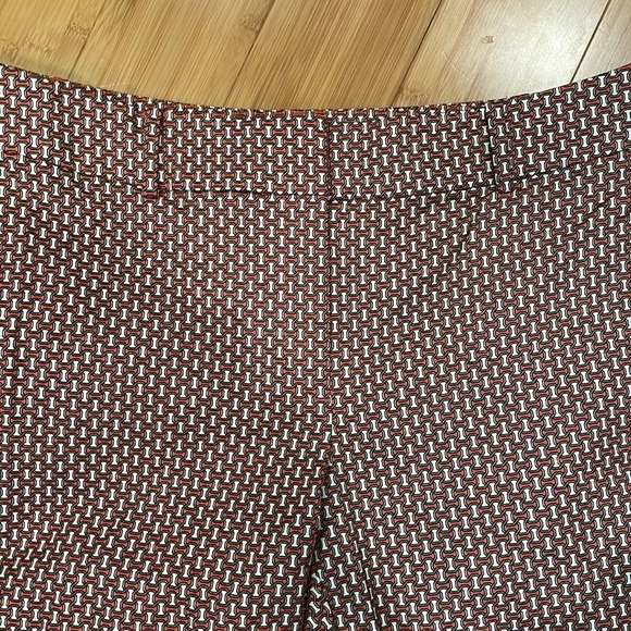 Ann Taylor Curvy Slacks GUC - Picture 2 of 10